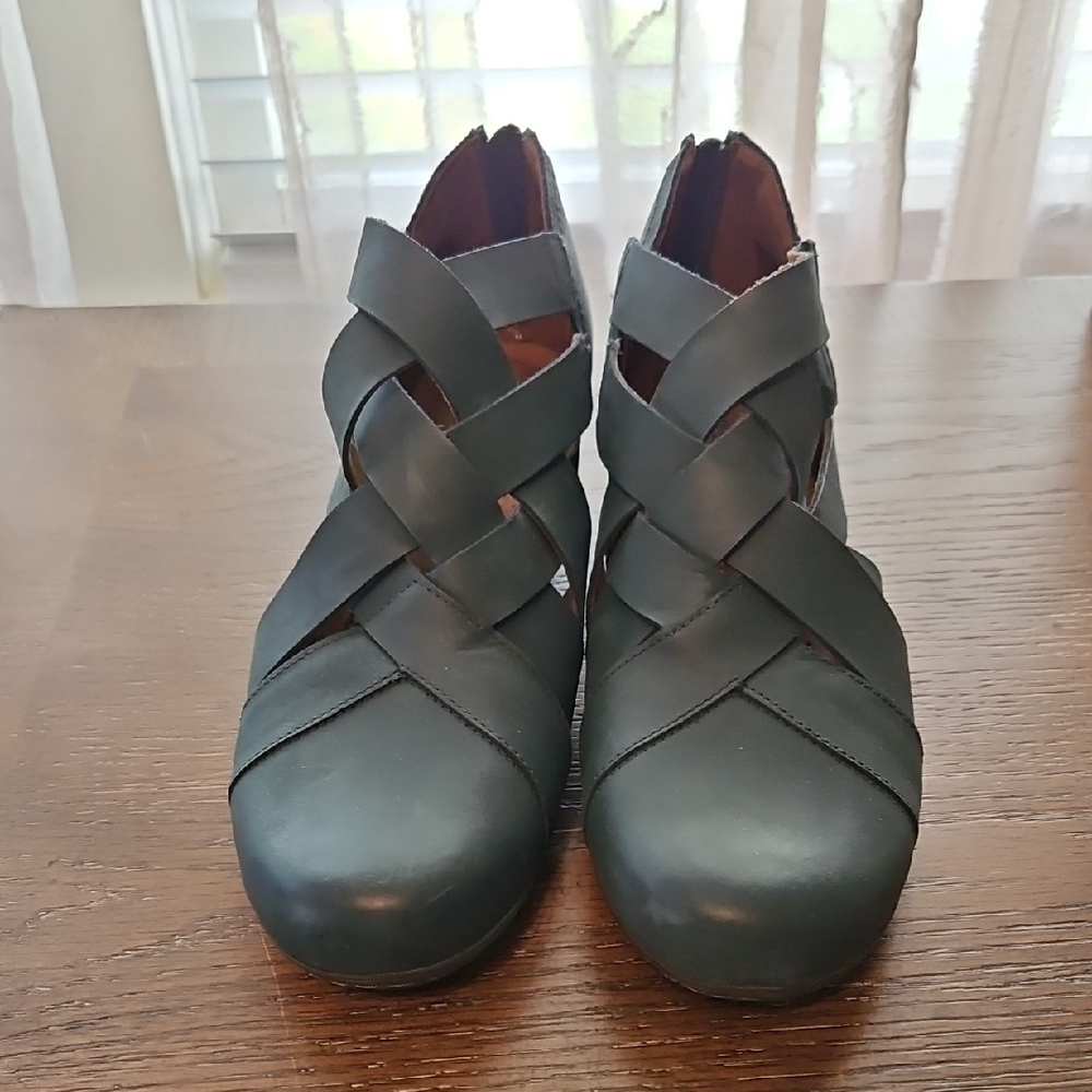 Cobb Hill Women's Teal Leather Shoes